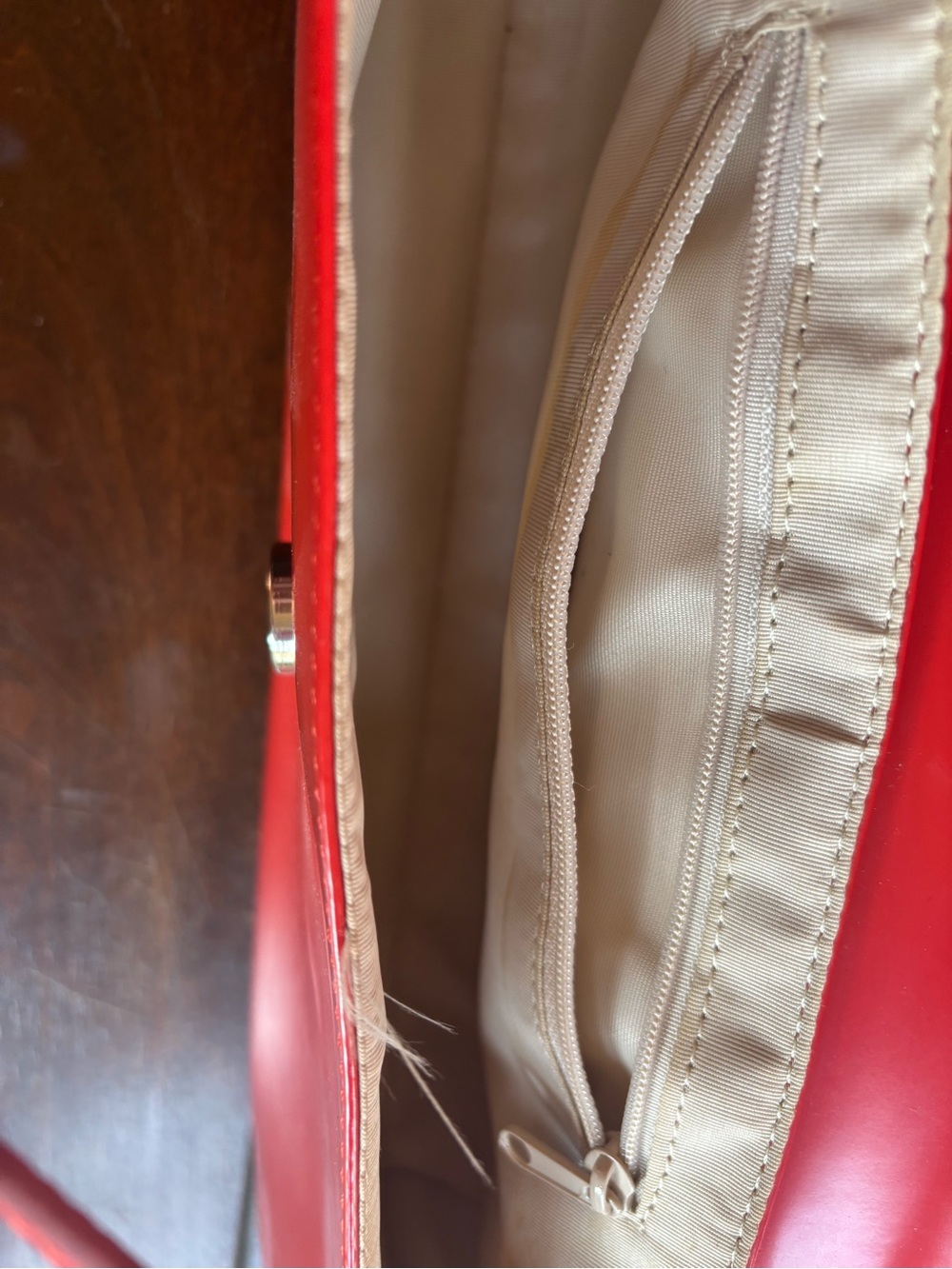 Guess Red Patent Shoulder Clutch - Picture 5 of 10